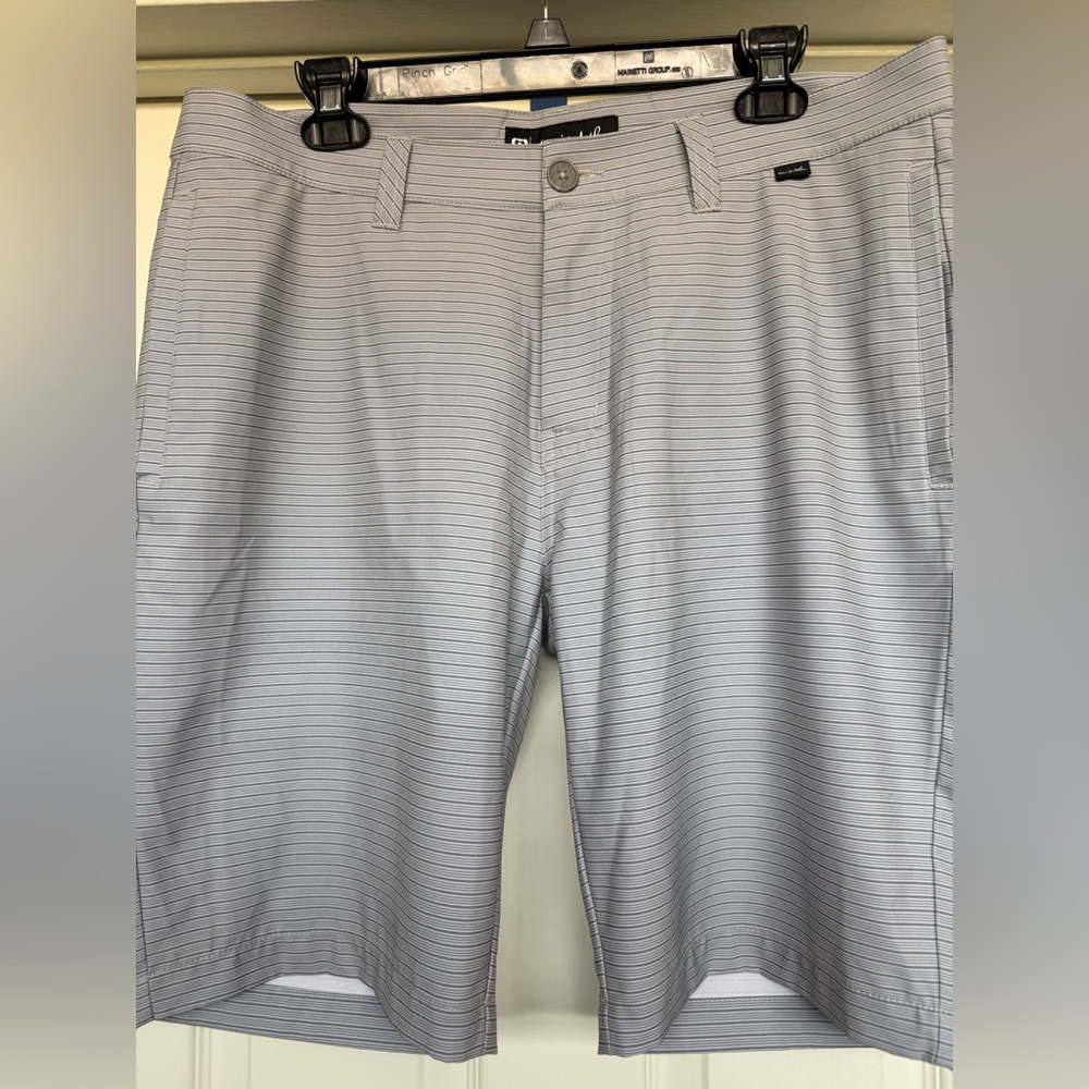 Travis Mathew Men's Light Gray Micro-Stripe Flat Front Shorts